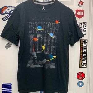 Air Jordan six rings tour graphic tee